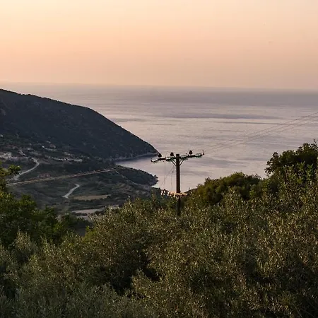 Key To Sunset Holiday home Angon